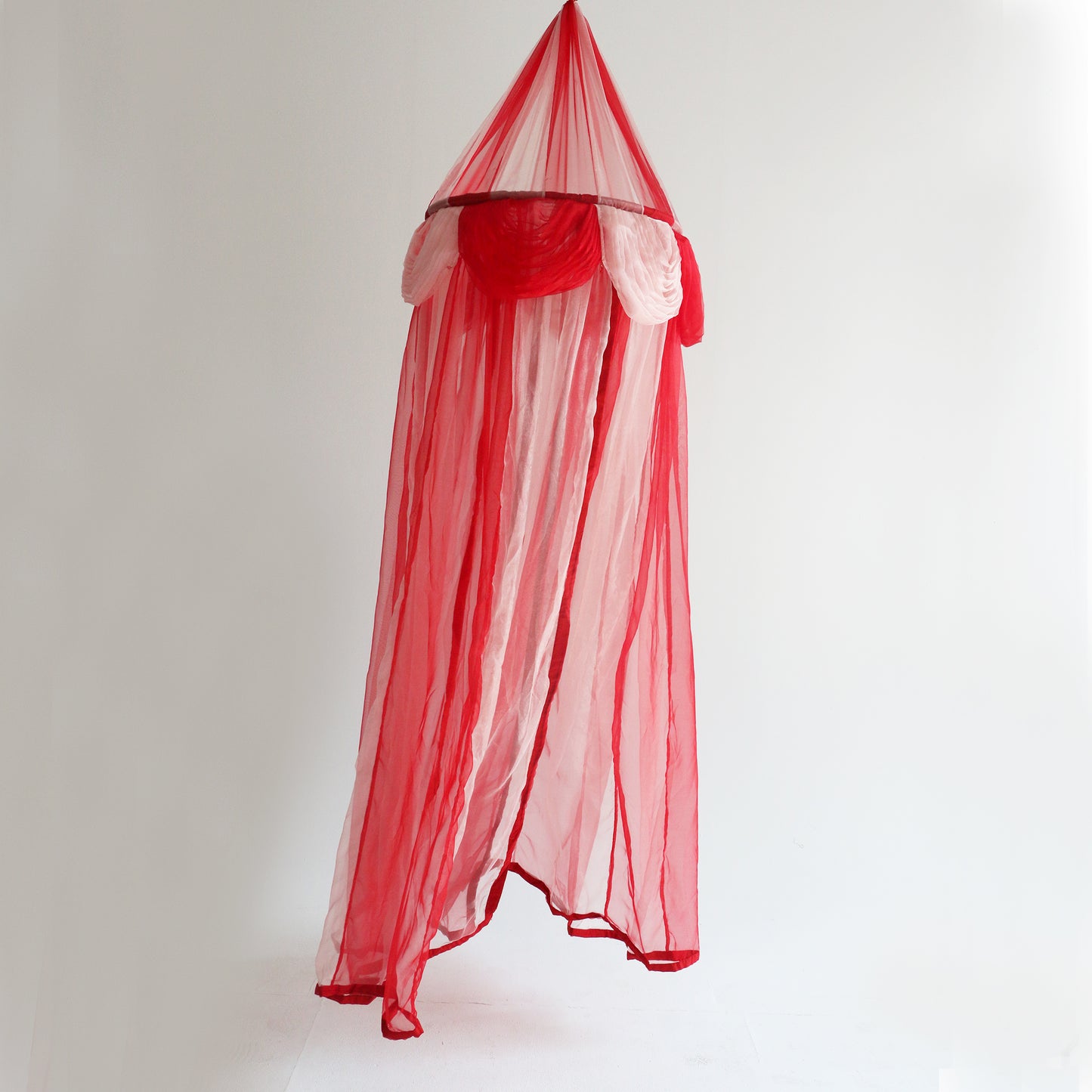 Moustiquaire rouge